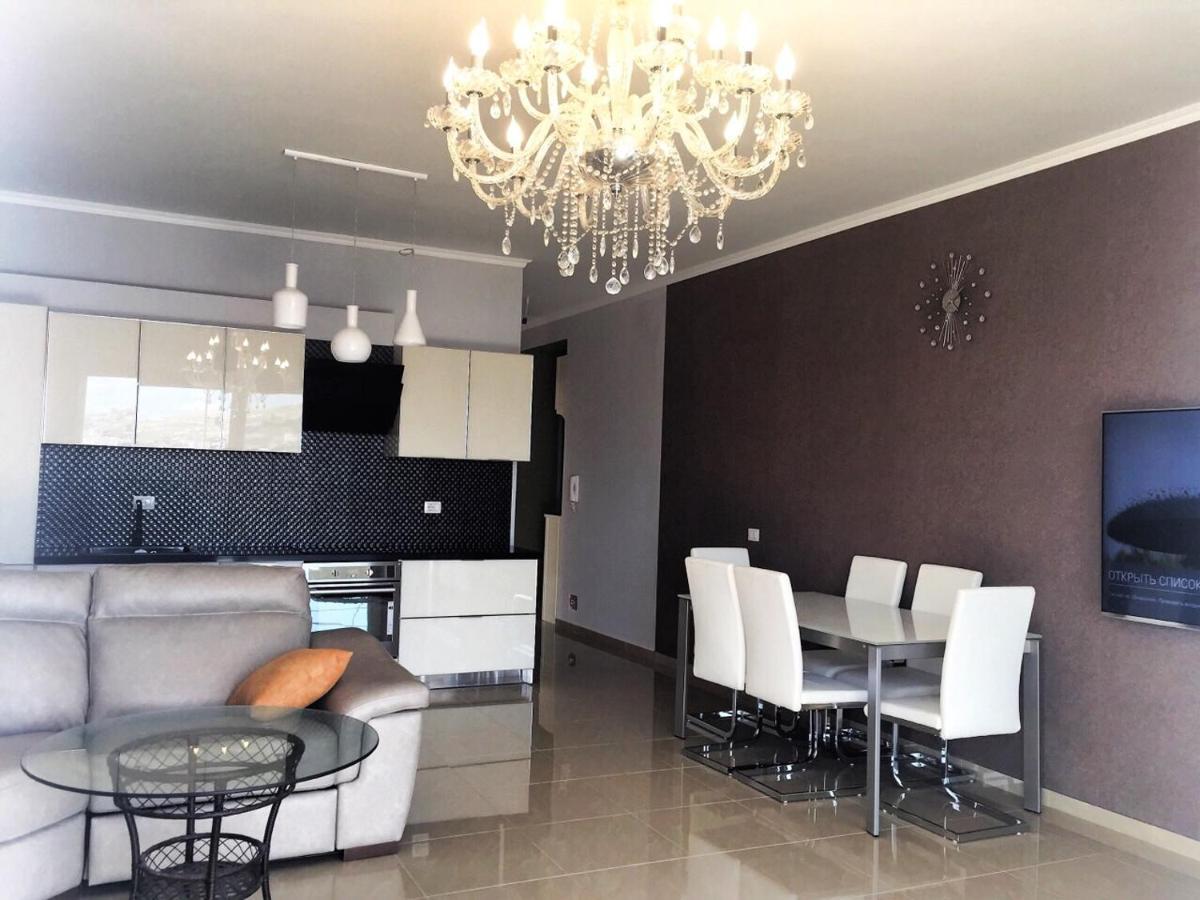 Royal Queen And King Luxury Apartment Саранда Экстерьер фото